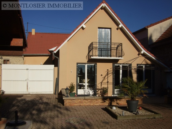 vente maison AIGUEPERSE 5 pieces, 121m