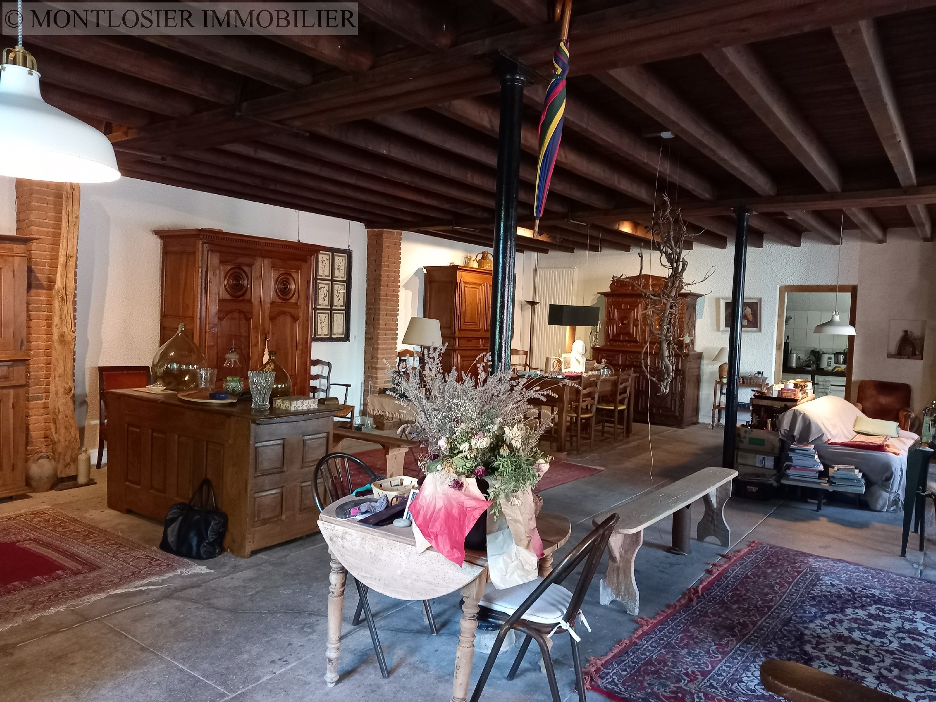 Maison à vendre, AIGUEPERSE, 210 m², 4 pièces