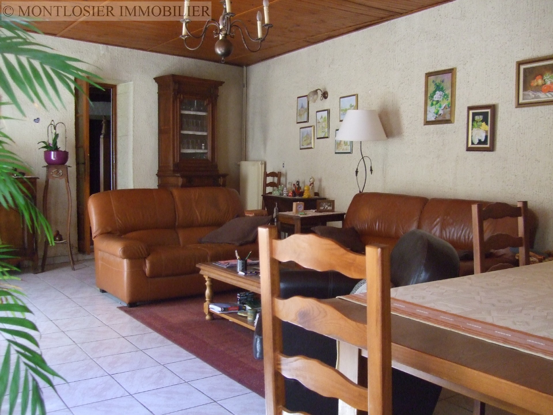 House A property to buy, , 120 m², 3 rooms