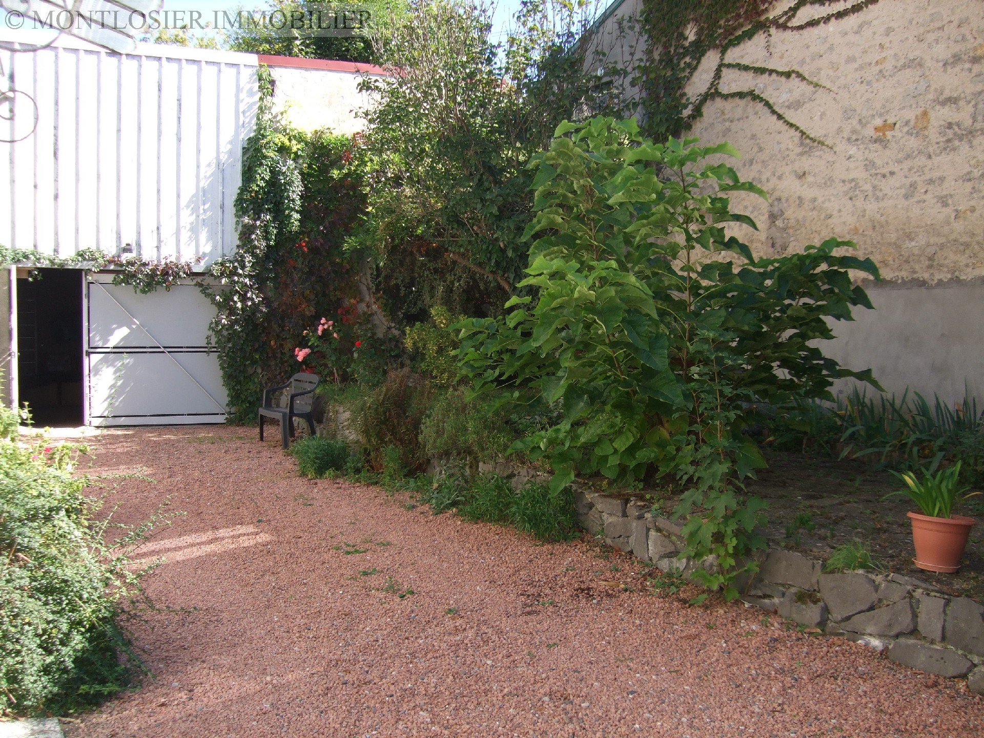 House A property to buy, , 120 m², 3 rooms