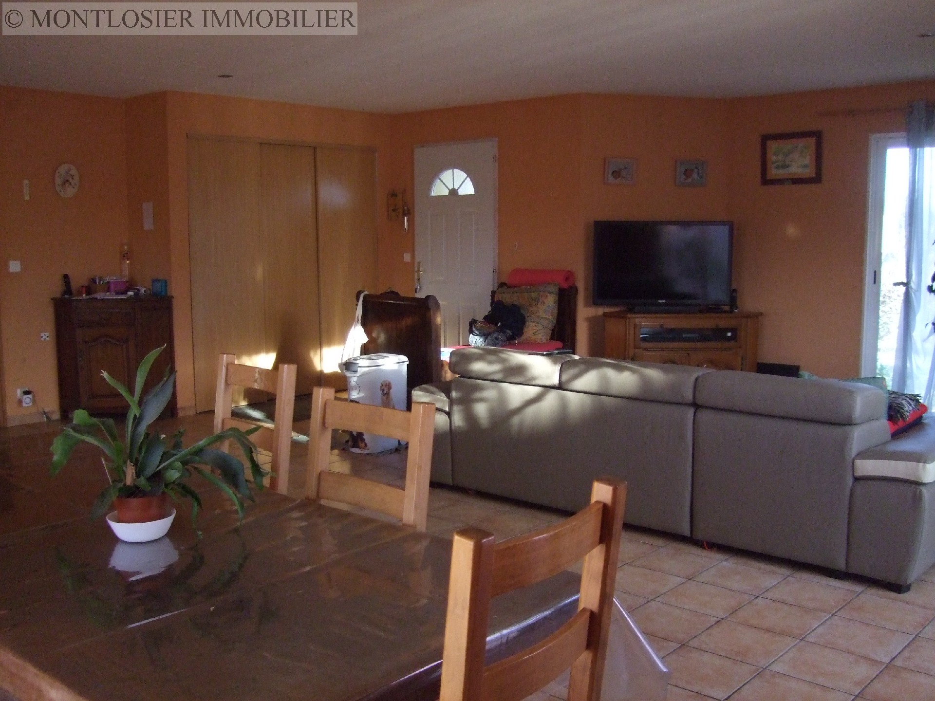 House A property to buy, , 145 m², 5 rooms