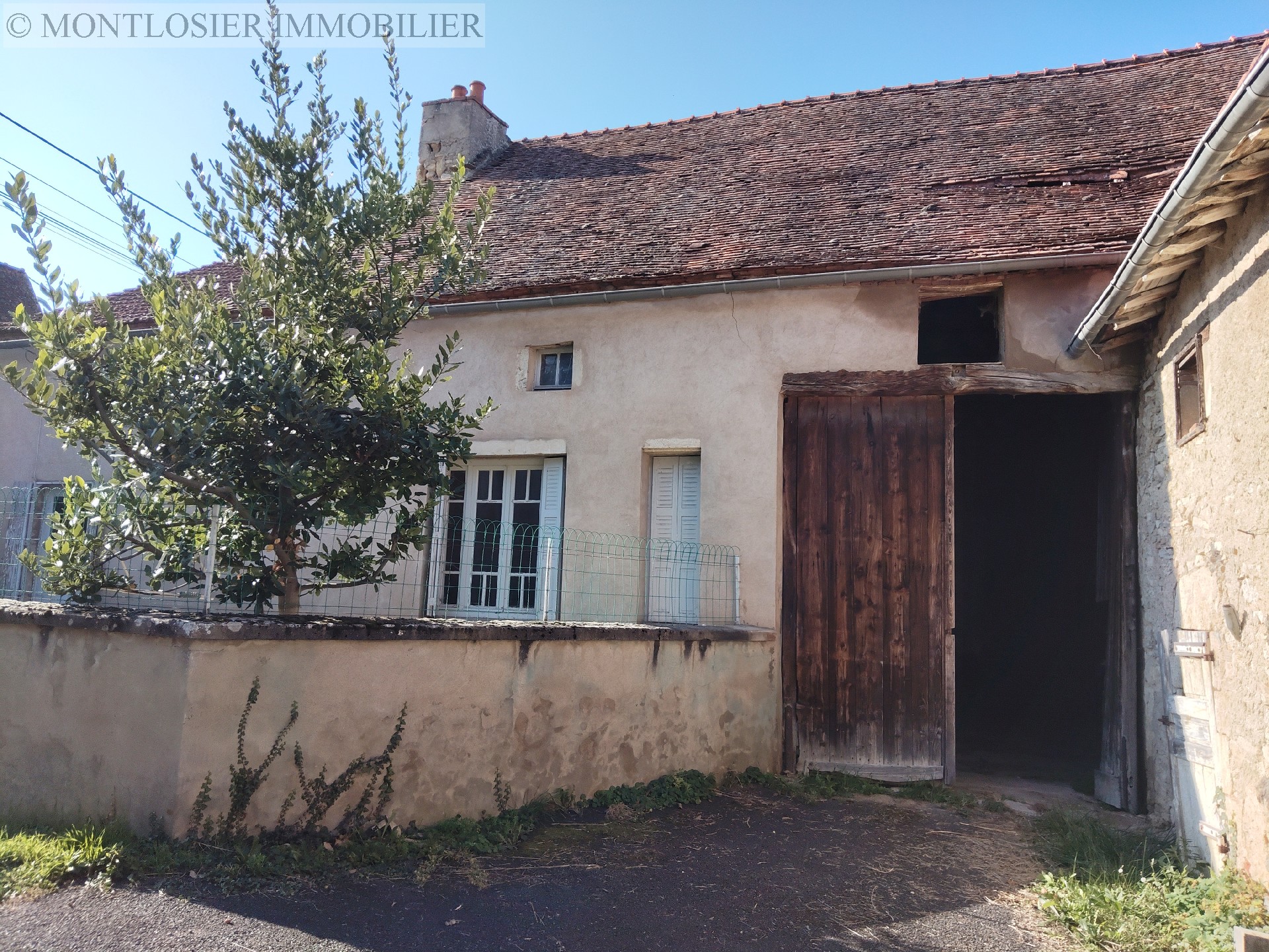 Maison &agrave; vendre, AIGUEPERSE, 62 m&sup2;, 2 pièces